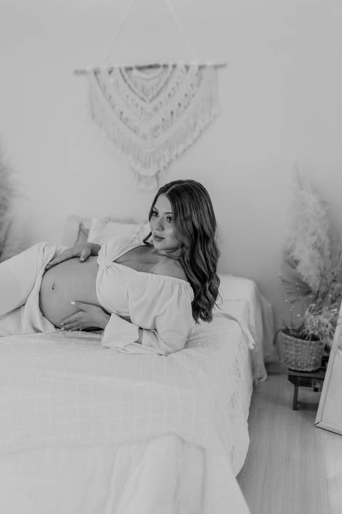 ensaio de gestante ao ar livre, Ensaio de gestante em estúdio, Ensaio de Gestante, Ensaio de Gestante Londrina, Ensaio de Gestante Cambé, Ensaio de Gestante Rolândia, Ensaio de Gestante no Studio, Gravidinha, Ensaio de Gestante Externo'