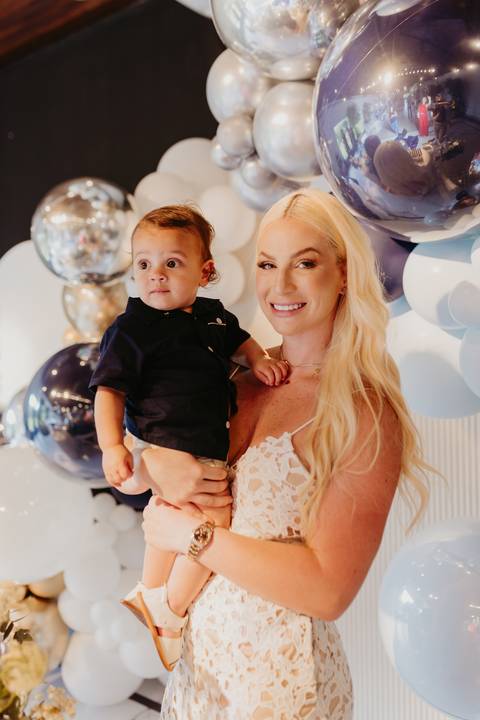 fotógrafa aniversário infantil, Londrina, Cambé, fotos festa infantil, book infantil, fotografia profissional, ensaio fotográfico crianças, pacotes fotografia aniversário, melhores fotógrafos infantis, álbum aniversário criança, orçamento fotógrafa infant'