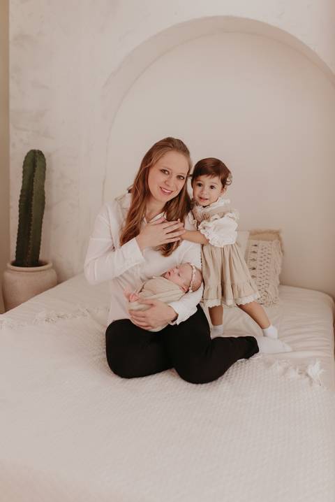 ensaio newborn, ensaio de recem nascido, fotógrafo newborn, bebê recém-nascido, bebê recém nascido menina, imagem de bebê recém nascido, fotografia newborn, fotos de bebê recém nascido'