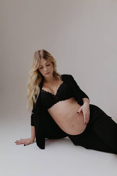 Ensaio de gestante em estúdio, Ensaio de Gestante, Ensaio de Gestante Londrina, Ensaio de Portfolio, Ensaio Sofisticado, Ensaio autêntico'