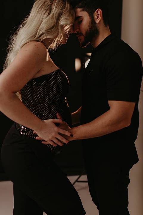 Ensaio de gestante em estúdio, Ensaio de Gestante, Ensaio de Gestante Londrina, Ensaio de Portfolio, Ensaio Sofisticado, Ensaio autêntico'