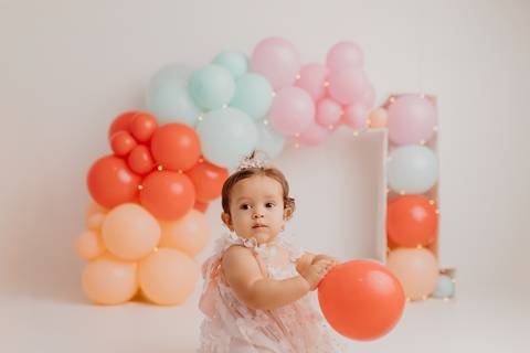 Fotografia de bebĂȘ
Ensaio de bebĂȘ
Smash the Cake'