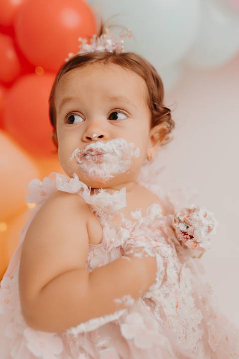 Fotografia de bebĂȘ
Ensaio de bebĂȘ
Smash the Cake'