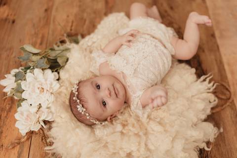 acompanhamento mensal, acompanhamento mensal bebe fotos, ensaio fotográfico de bebê de 1 mês, fotografia de bebe'