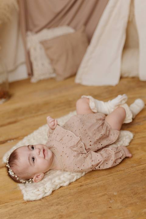 acompanhamento mensal, acompanhamento mensal bebe fotos, ensaio fotográfico de bebê de 1 mês, fotografia de bebe'