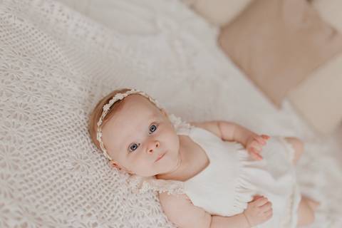 acompanhamento mensal, acompanhamento mensal bebe fotos, ensaio fotográfico de bebê de 1 mês, fotografia de bebe'