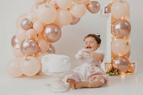 Fotografia de bebê
Ensaio de bebê
Smash the Cake Fotografia'