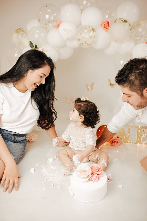 ensaio de aniversario, ensaio pré-aniversario,ensaio 1 ano, ensaio 2 anos, smash the cake, smash the fruit, ensaio bebe, fotos bebe, fotos 1 ano, ensaio smash the cake, aniversario infantil, 1 aninho fotos'