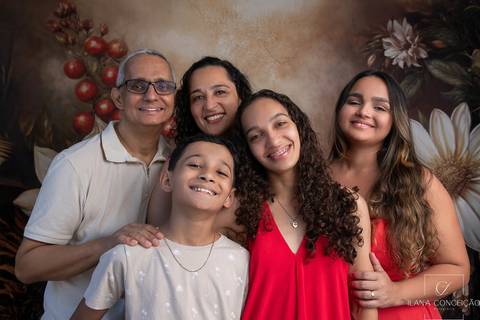 O maior presente do Natal é o tempo vivido em família.'