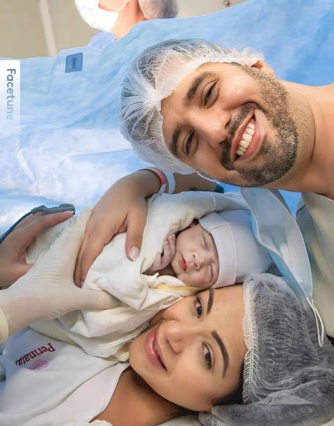 Fotografia de parto na Perinatal da Barra - RJ'