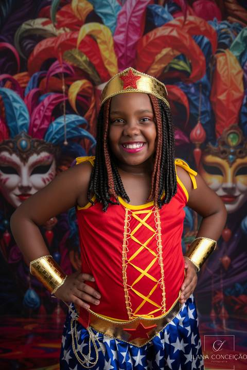 Ensaio temático de Carnaval no bairro de Campo Grande - RJ'