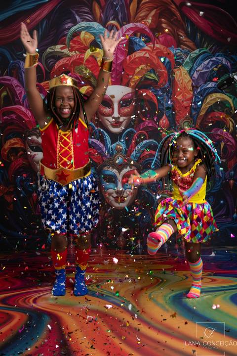 Ensaio temático de Carnaval no bairro de Campo Grande - RJ'