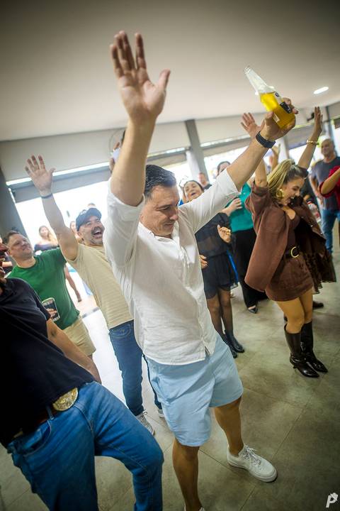 '