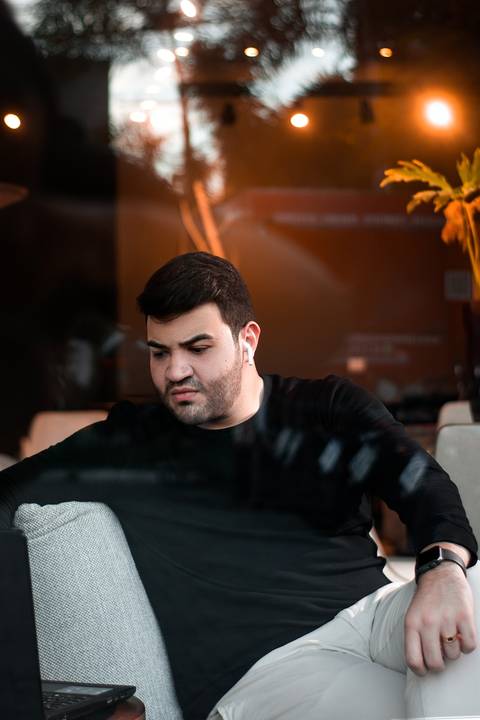 Ensaio fotografico profissional corporativo de marca pessoal dentista empresario em juazeiro do norte'