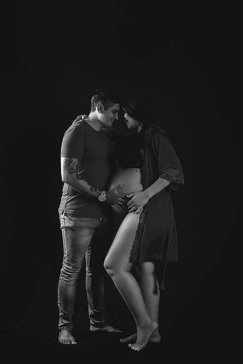 Ensaio gestante em estudio de lingerie em juazeiro do norte'