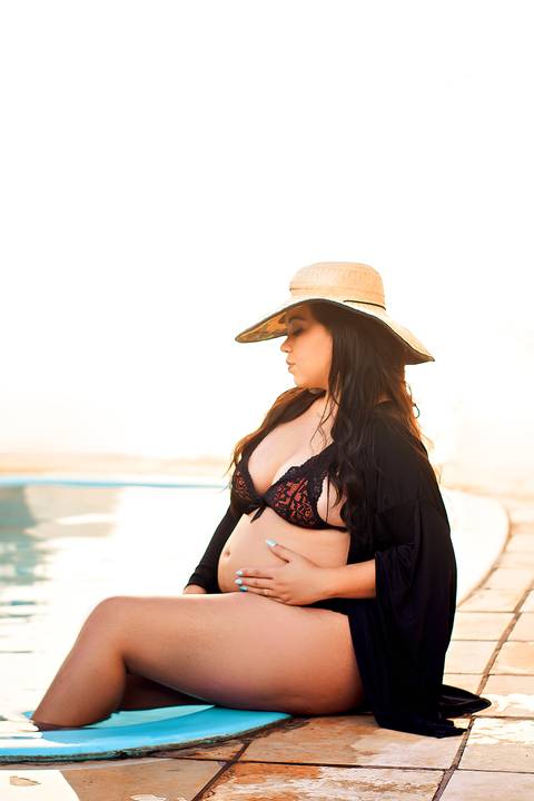 Ensaio fotografico gestante gravida na piscina em juazeiro do norte '