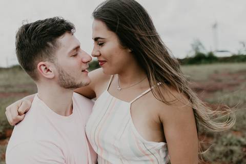 Ensaio casal da Barbara e Don na serra do rola moça- Pin Fotografia'