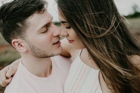 Ensaio casal da Barbara e Don na serra do rola moça- Pin Fotografia'