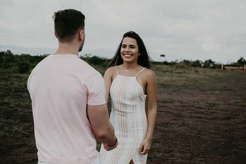Ensaio casal da Barbara e Don na serra do rola moça- Pin Fotografia'