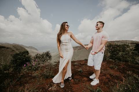 Ensaio casal da Barbara e Don na serra do rola moça- Pin Fotografia'