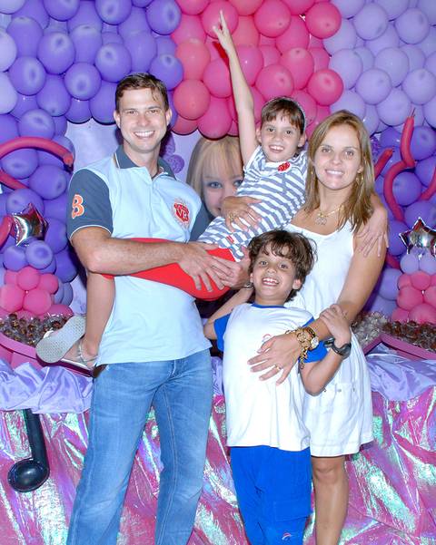 Imagem colorida - Amanda 10 anos - nov 2008'