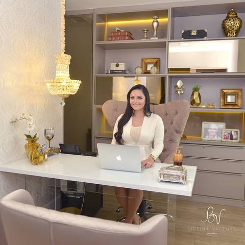 Dra Juliana Carvalho - Savador'