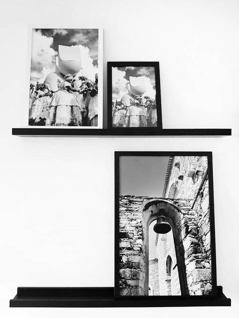 Quadros em preto e branco'