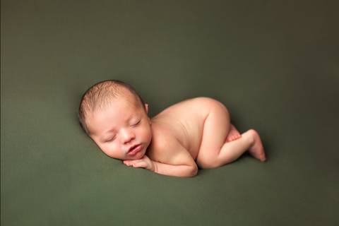 Fotografia de recém nascido (newborn) em Taubaté'