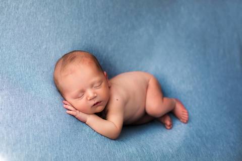 Fotografia de recém nascido (newborn) em Taubaté'