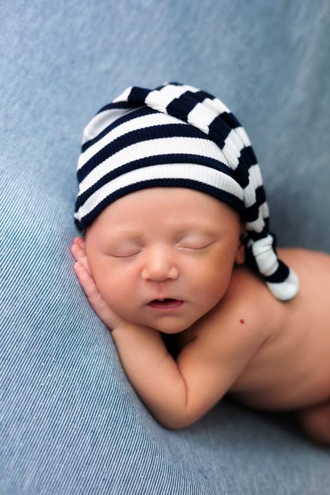 Fotografia de recém nascido (newborn) em Taubaté'
