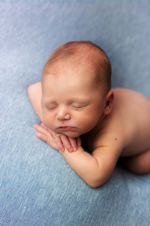 Fotografia de recém nascido (newborn) em Taubaté'