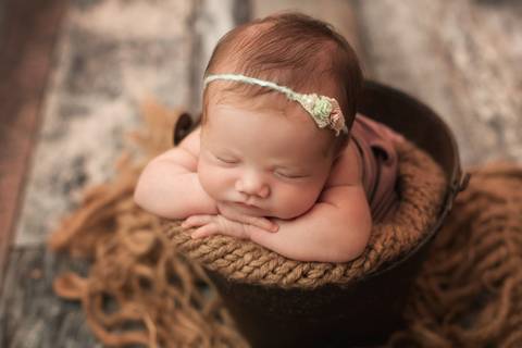 Fotografia de recém nascido (newborn) em Taubaté'