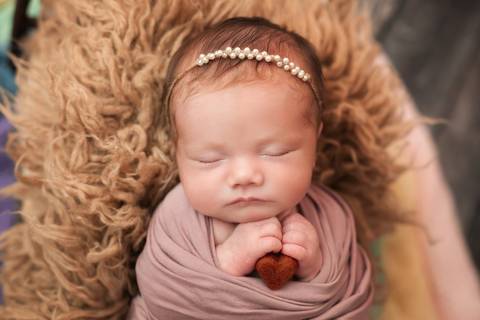 Fotografia de recém nascido (newborn) em Taubaté'