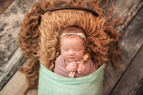 Fotografia de recém nascido (newborn) em Taubaté'