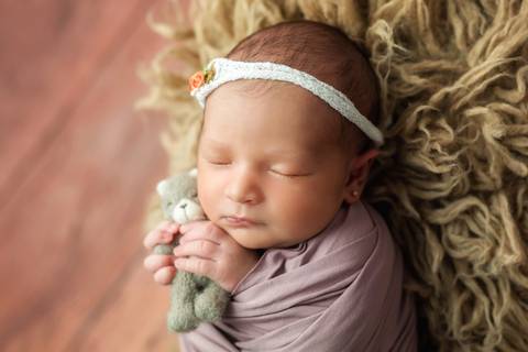 Fotografia de recém nascido (newborn) em Taubaté'