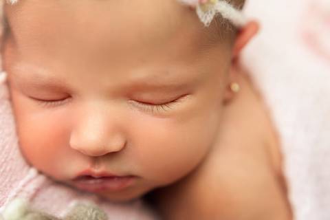 Fotografia de recém nascido (newborn) em Taubaté'