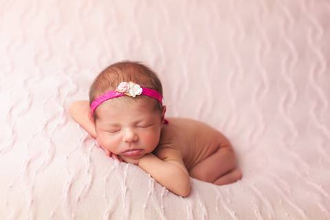 Fotografia de recém nascido (newborn) em Taubaté'