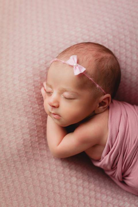 Fotografia de recém nascido (newborn) em Taubaté'