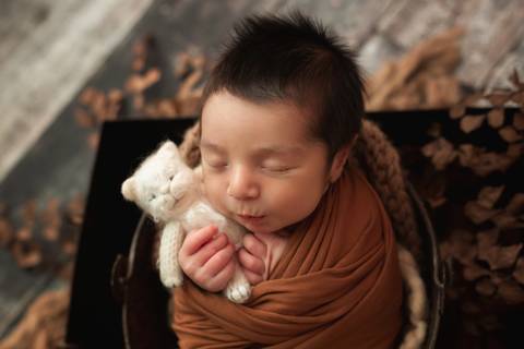 Fotografia de recém nascido (newborn) em Taubaté'