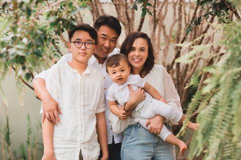 Fotografia de Família em estúdio ou externa em Taubaté/SP'