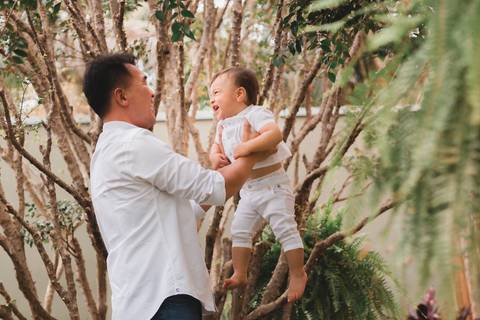 Fotografia de Família em estúdio ou externa em Taubaté/SP'