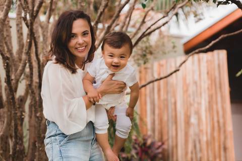 Fotografia de Família em estúdio ou externa em Taubaté/SP'