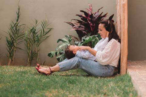 Fotografia de Família em estúdio ou externa em Taubaté/SP'