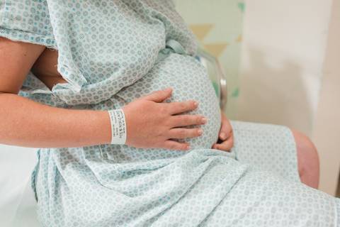 fotografia infantil gestante parto cesariana criança newborn hospital taubaté 10 de julho pinda maternidade centro cirurgico'