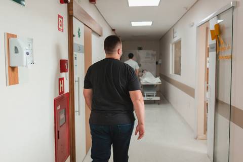 fotografia infantil gestante parto cesariana criança newborn hospital taubaté 10 de julho pinda maternidade centro cirurgico'