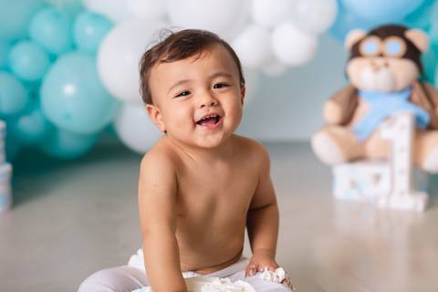 fotografia infantil taubaté smash the cake bolo aniversário festa criança fotógrafo estúdio'