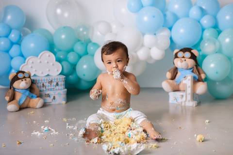 fotografia infantil taubaté smash the cake bolo aniversário festa criança fotógrafo estúdio'