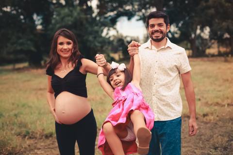 Sessão de fotos de gestante externa | Fotografia de Gestante | Taubaté/SP | Corujice Fotografia'