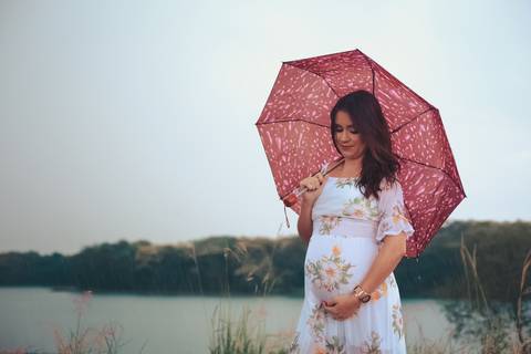 Sessão de fotos de gestante externa | Fotografia de Gestante | Taubaté/SP | Corujice Fotografia'