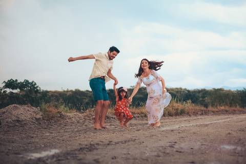Sessão de fotos de gestante externa | Fotografia de Gestante | Taubaté/SP | Corujice Fotografia'
